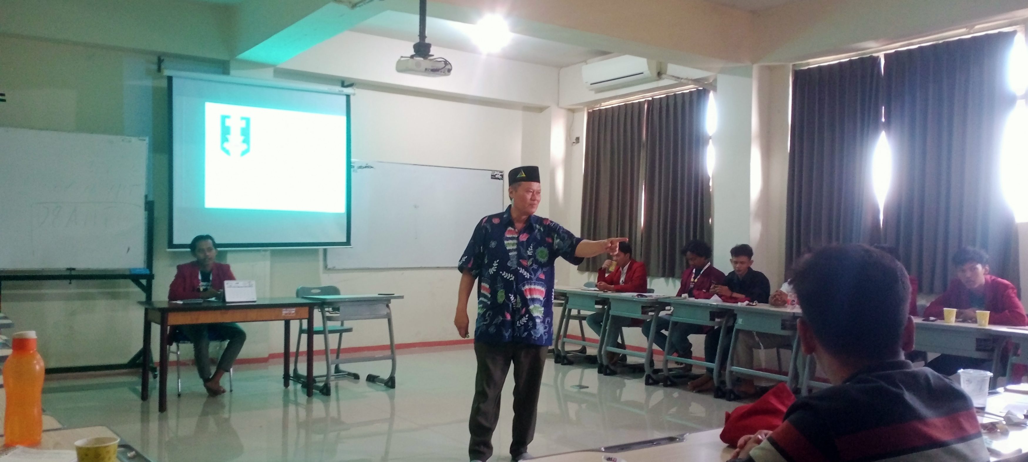 Politik Muhammadiyah Itu Tidak Ekstrim Kiri Atau Kanan