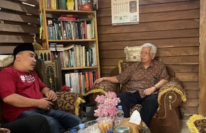 Prof Munir Mulkhan: Anak Muda Harus Terlibat Tentukan Masa Depan Bangsa