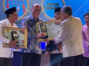 PWM Jatim Raih Penghargaan Jatim Bangkit Awards 2023