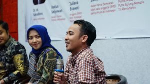 Survei UM Surabaya: Prabowo-Gibran Unggul Tipis di Anak Muda Jatim