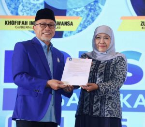 Menatap Pilgub Jatim, PAN Resmi Dukung Khofifah untuk Maju Lagi