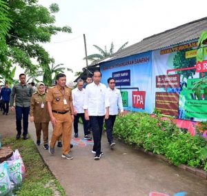 Presiden Jokowi: Data Pertahanan Tidak Bisa Semua Dibuka ke Publik