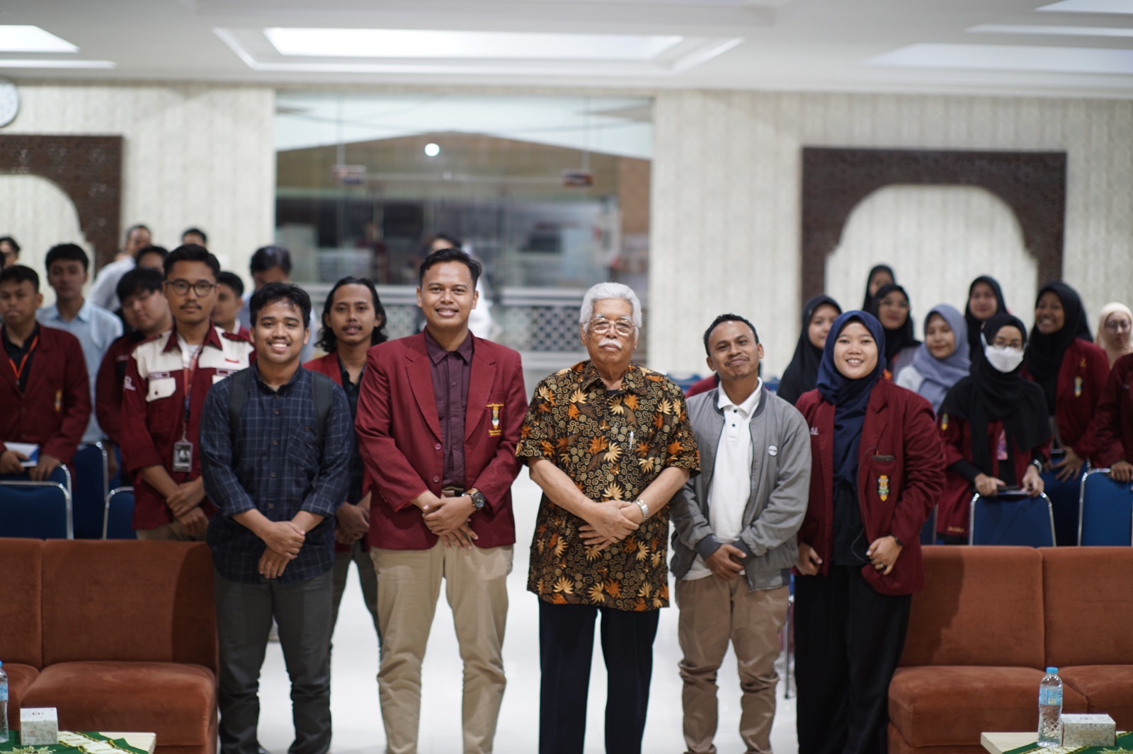 Guru Besar Emiritus Universitas Muhammadiyah Surakarta (UMS) Prof Abdul Munir Mulkhan