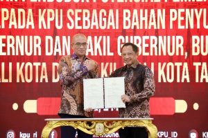 Serahkan DP4 Pilkada 2024 ke KPU RI, Mendagri Ingatkan Soal Keamanan Data Pribadi Pemilih