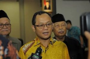 Golkar Jatim Beri Sinyal Restui Duet Khofifah dan Emil
