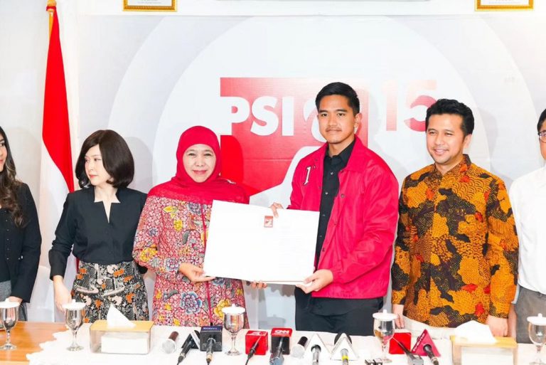 PSI Serahkan Rekomendasi ke Duet Khofifah dan Emil