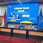 Kuliah tamu Dialektika Islam dalam Merespon Isu-isu Kontemporer bersama Prof Mun'im Sirry