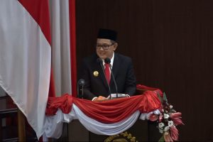 Pj Gubernur Jatim Adhy Karyono Ingatkan Anggota DPRD Jatim, Kepentingan Publik di Atas Pribadi dan Golongan