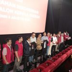 Abdul Ghofur dan Firosya Shalati menerima SK Rekomendasi dari Ketum PSI Kaesang Pangarep
