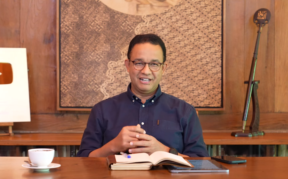 Anies Baswedan menyampaikan pandangannya dalam video berjudul 'Catatan Anies Pasca Pilpres dan Pendaftaran Pilkada 2024' yang diunggah di kanal YouTube pribadinya, Jumat (30/8/2024). Foto:IST