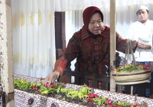 Risma Ziarah ke Makam Ronggolawe dan Makam Sunan Bonang