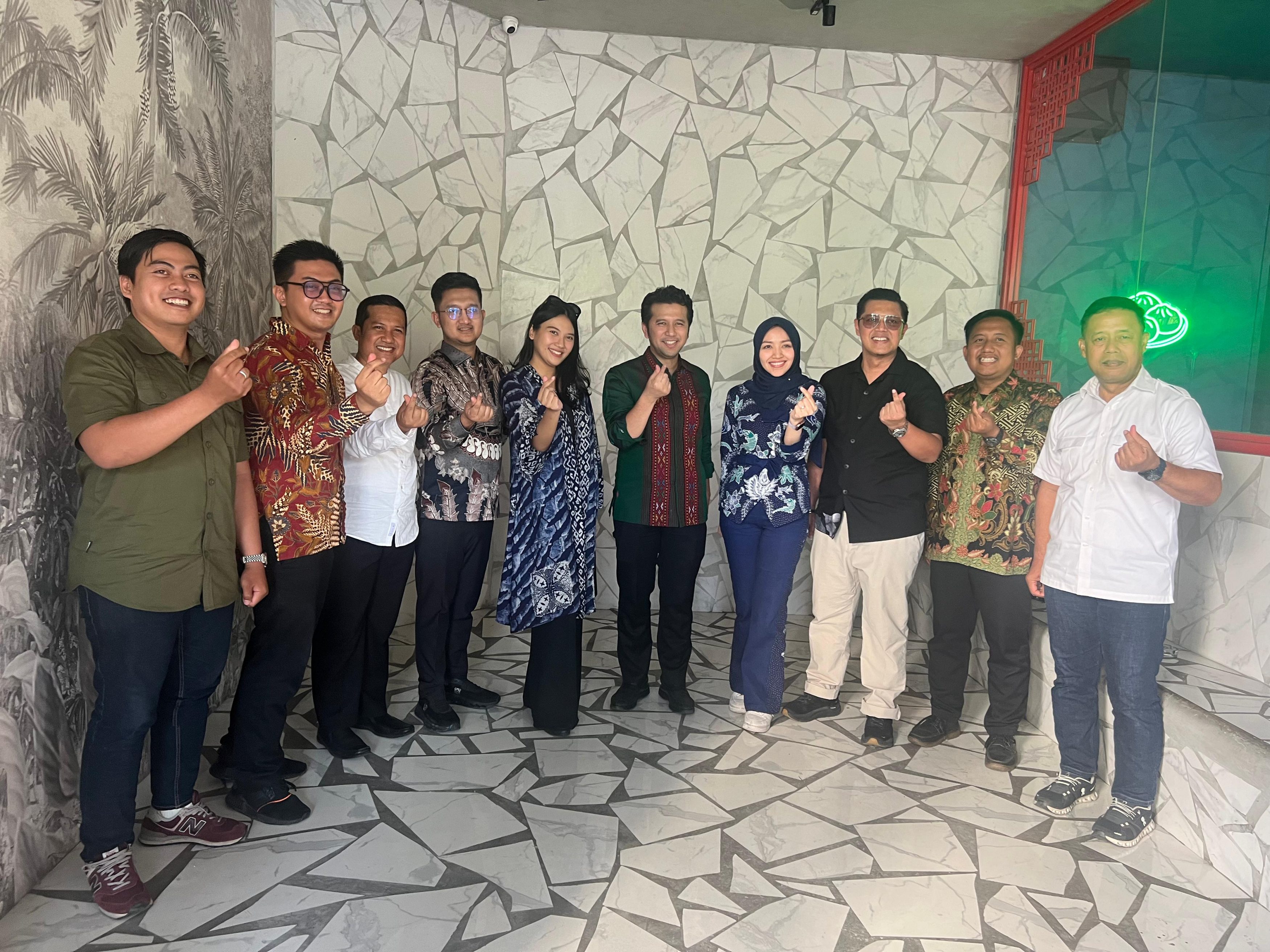 Delapan Tokoh Generasi Z dan Milenial Dukung Khofifah-Emil di Pilgub Jatim 2024