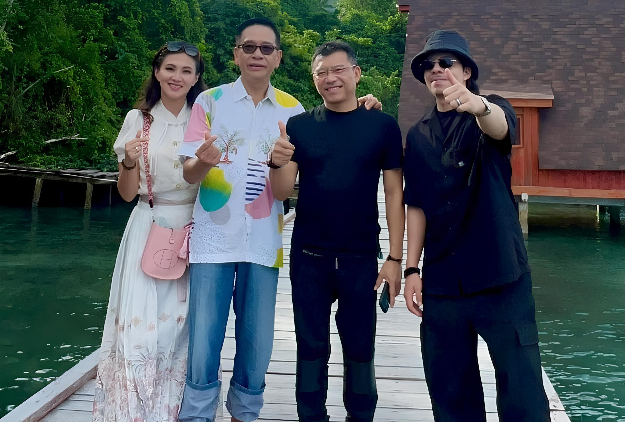 Benny Laos bersama musisi Anang Hermansyah dan influencer Atta Halilintar.