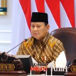 Presiden Prabowo Subianto saat sidang kabinet perdana di Istana Negara, Jakarta, Rabu (23/10/2024). (Foto:Tangkapan layar/Ubay)