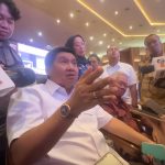 Menteri PKP Maruarar Sirait alias Ara memberikan keterangan kepada awak media saat di Jakarta, Senin (28/10/2024). (Foto:Tangkapan layer/Ubay)