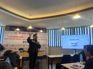 Rahasia FYP TikTok Terungkap: Ahmad Ghozi Berbagi Tips untuk Influencer Sosial Media Muhammadiyah