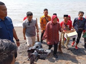 Cagub Risma Ajak Warga Jaga Kelestarian Laut secara Nyata