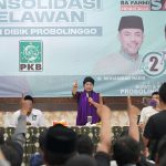 Cagub Jatim nomor urut 1, Luluk Nur Hamidah saat konsolidasi di Probolinggo, Rabu (23/10/2024).
