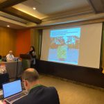 Aeshnina saat menjadi pembicara di forum AICHR di Makati, Filipina. Dia menyuarakan kepedulian terhadap lingkungan, utamanya soal bahaya mikroplastik. (Foto:Dok.Nina)