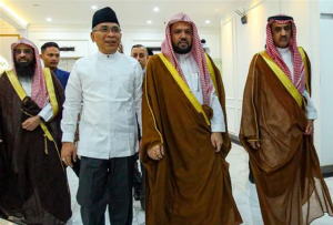 Kunjungi PBNU, Imam Besar Masjid Nabawi Doakan Muslim Indonesia