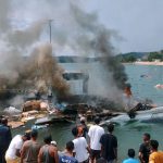 Insiden meledak dan terbakarnya speedboat yang ditumpangi Cagub Maluku Utara Benny Laos dan sejumlah pejabat lain, Sebatu (12/10/2024). (Foto:detik)