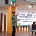 Ketua PP Muhammadiyah Prof Dadang Kahmad saat membuka AJM di Universitas Muhammadiyah Jakarta (UMJ) pada Jumat (22/11/2024). (Foto: Ubay/IST)