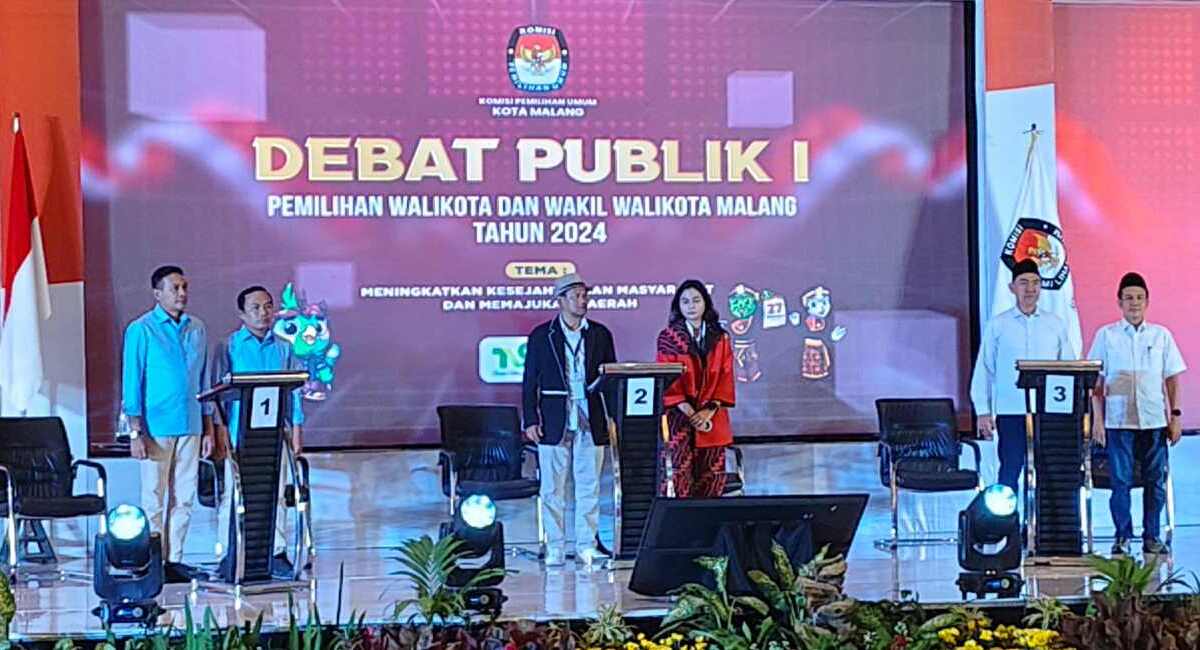 Tiga paslon yang akan bertarung dalam Pilwali Kota Malang 2024 saat debat publik perdana beberapa pekan lalu. (Foto:IST)