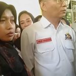 Supriyani, usai pembacaan vonis bebasnya oleh Majelis Hakim PN Andoolo, Senin (25/11/2024). (Foto:Tangkapan layar/ Ubay)