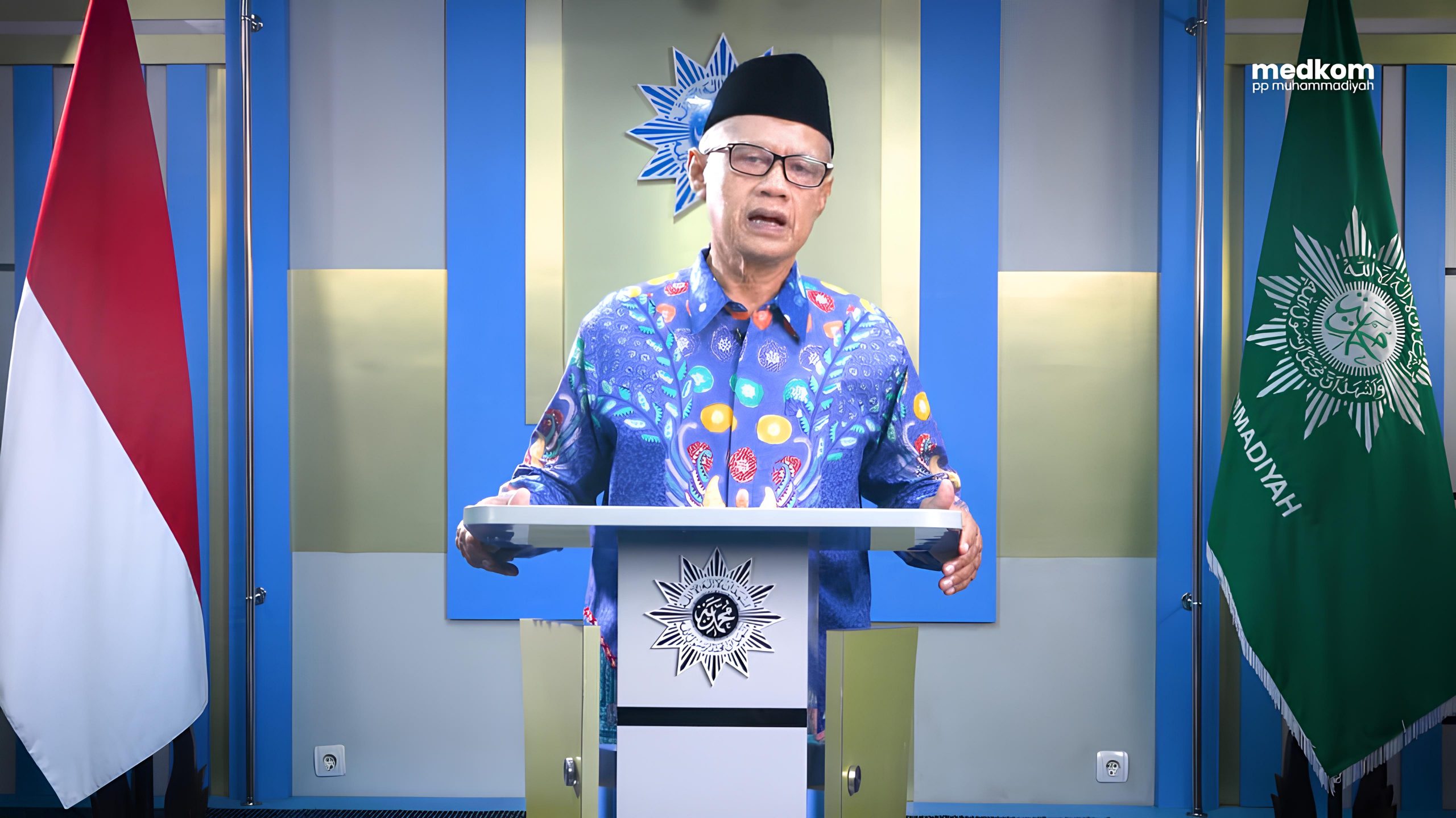 Ketua Umum PP Muhammadiyah Prof Dr Haedar Nashir MSi menyampaikan pidato Milad ke-112 Muhammadiyah, Senin (18/11/2024). (Foto:Tangkapan layar/ Ubay)