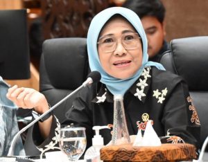 Apresiasi Kenaikan Gaji Guru, Komisi X DPR Siap Kawal Kebijakan