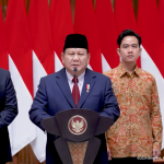 Presiden RI Prabowo Subianto saat menyampaikan keterangan di Pangkalan TNI AU Halim Perdasanakusuma, Jakarta, sebelum lawatannya ke luar negeri, Jumat (8/11/2024). (Foto:Tangkapan layar/ Ubay)