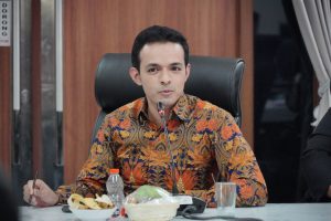 Melawan Krisis Literasi dengan Tradisi Literasi