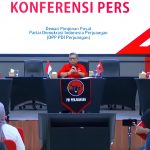 Sekjen PDIP Hasto Kristiyanto saat konferensi pers di Sekolah Partai PDIP, Lenteng Agung, Jakarta pada Rabu (4/12/2024).