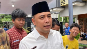 Pemkot Surabaya Siapkan Tanggul Laut untuk Lindungi Pesisir dari Banjir Rob