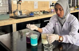 Mahasiswa UMM Ciptakan Bathbomb untuk Redakan Dermatitis Atopik