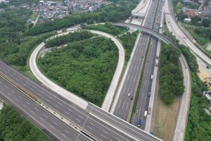 Presiden Prabowo Hentikan Sementara Proyek Jalan Tol Baru, Hanya Lanjutkan yang Sudah Berjalan