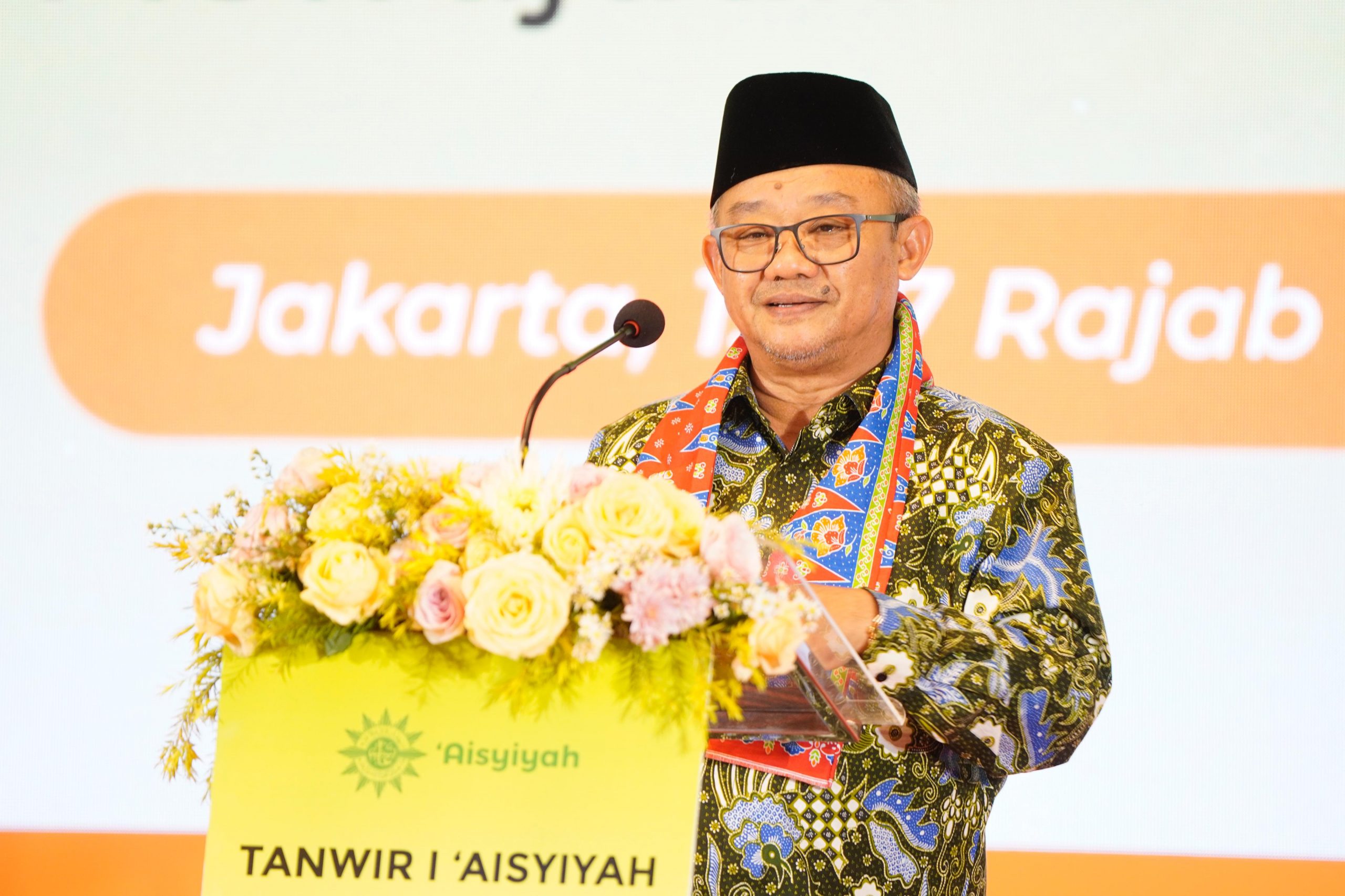 Mendikdasmen RI, Prof Abdul Mu'ti, saat menyampaikan sambutannya dalam Tanwir I Aisyiyah di The Tavia Heritage, Rabu (15/1/2025). (Foto:IST)