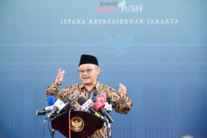 Mendikdasmen Abdul Mu’ti Tanda Tangani Permen No 1 Tahun 2025; Guru ASN Bisa Mengajar di Sekolah Swasta