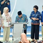 Peluncuran platform Rumah Pendidikan oleh Mendikdasmen RI Abdul Mu'ti, Sekjen Kemendikdasmen Suharti, hingga Ketua Komisi X DPR RI Hetifah Sjaifudian, Selasa (21/1/2025).
