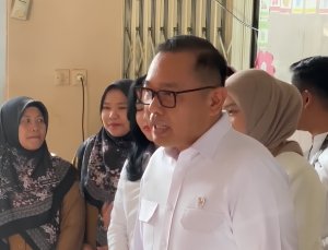 Soal Makan Bergizi Gratis, Wamen Investasi: Fundamental untuk SDM Unggul