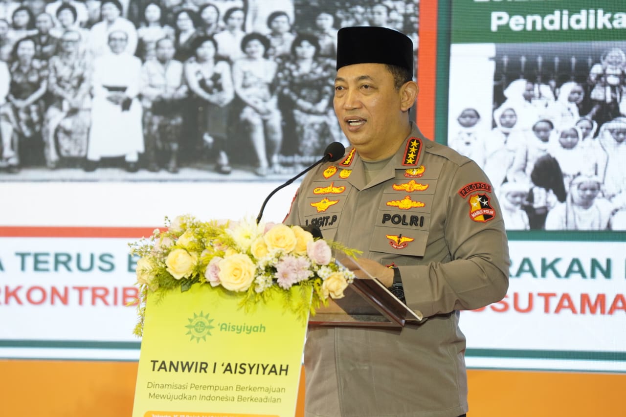 Kapolri Jenderal Listyo Sigit Prabowo saat menyampaikan sambutannya dalam Pembukaan Tanwir I Aisyiyah yang berlangsung di The Tavia Heritage, Jakarta, Rabu (15/1/2025). (Foto:IST)