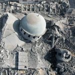 Salah satu masjid hancur di Gaza akibat serangan Zionis Israel. (Foto:Anadolu Ajansi)