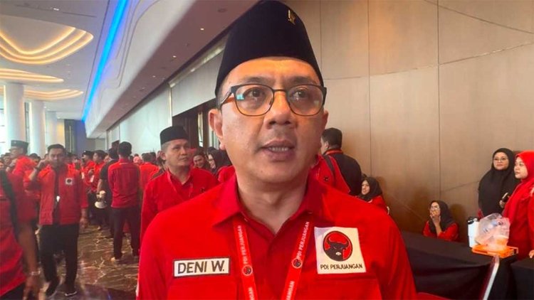 Wakil Ketua DPRD Jawa Timur dari Fraksi PDIP, Deni Wicaksono. (Foto: PDIP Jatim)