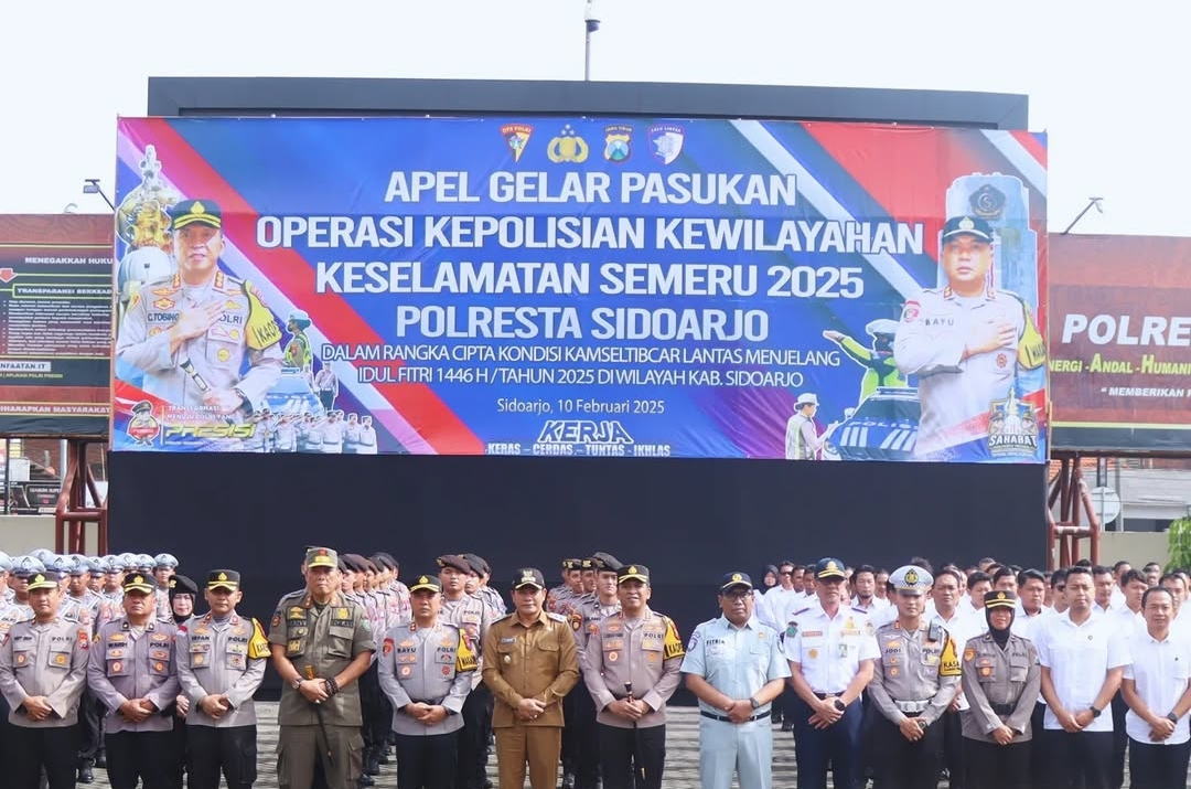 Apel Operasi Keselamatan Semeru, Senin (10/2/2025). (Foto: Polresta Sidoarjo)