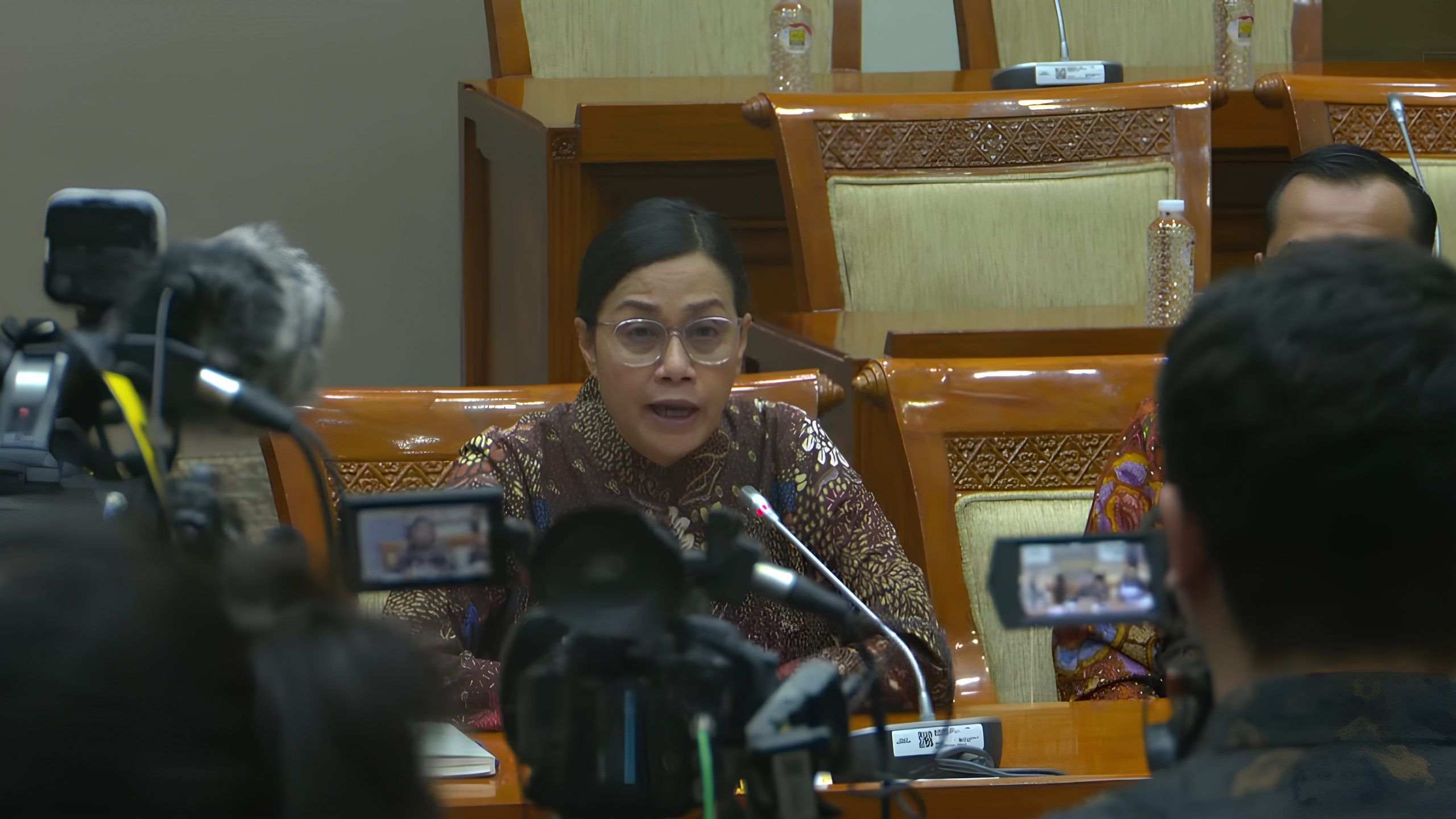 Menkeu RI, Sri Mulyani Indrawati, saat konferensi pers di Kompleks Parlemen, Senayan, Jakarta, Jumat (14/2/2025) pagi. (Foto:IST/Ubay NA) 