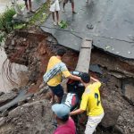 Jembatan di Kecamatan Wera yang rusak usai diterjang banjir bandang. (Foto:IST)