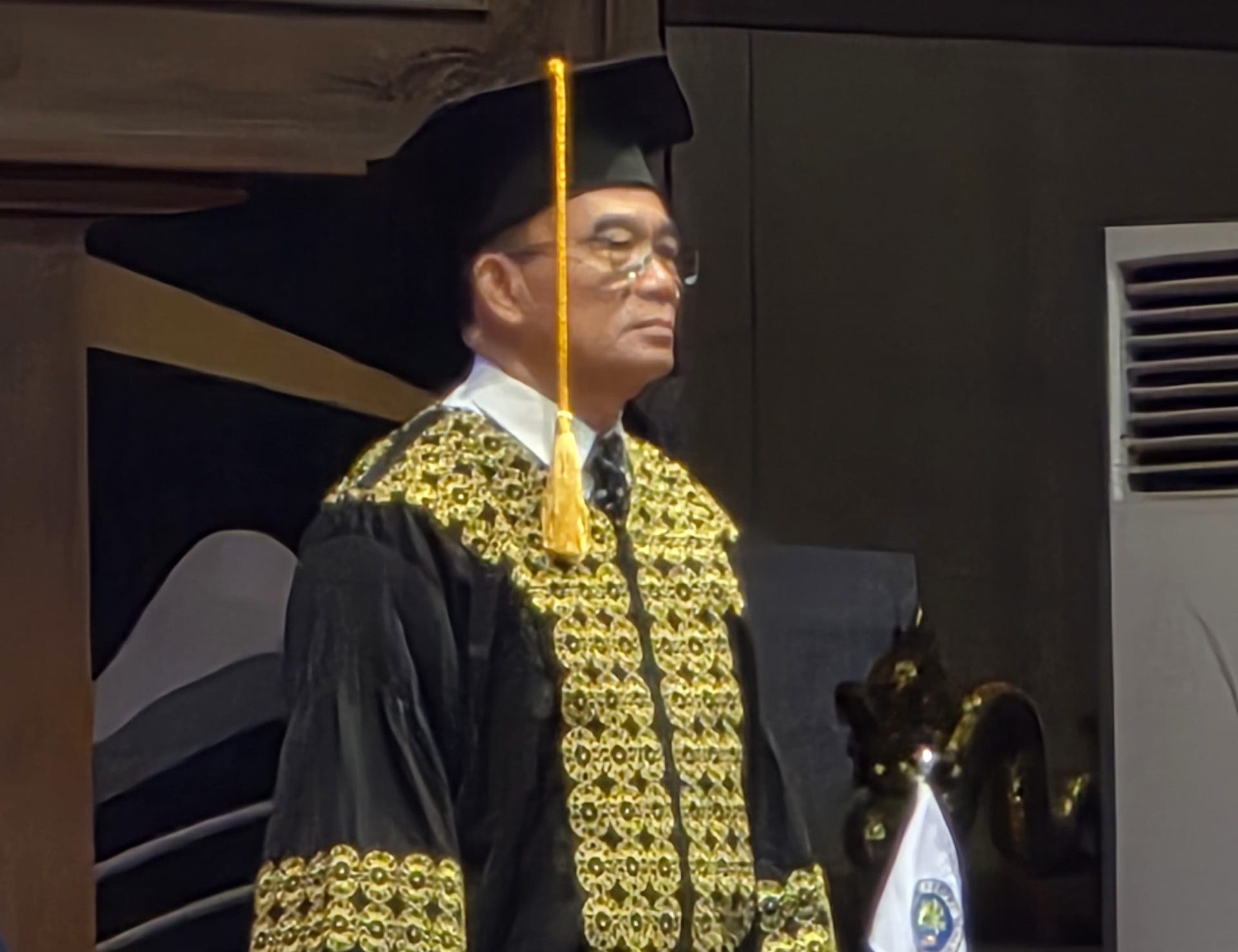 Penasihat Khusus Presiden untuk Urusan Haji, Prof Dr Muhadjir Effendy MAP, dikukuhkan sebagai Guru Besar Universitas Negeri Malang (UM), Kamis (13/2/2025). (Foto: IST)