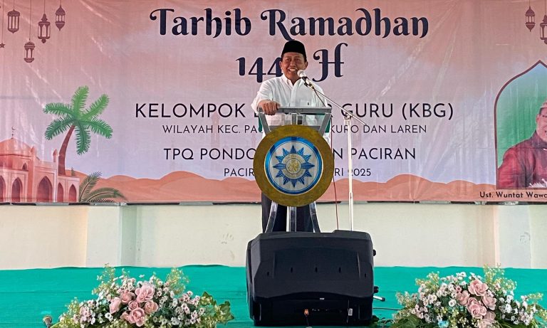 Ketua Fraksi PAN DPRD Provinsi Jawa Timur, Husnul Aqib, saat menghadiri Tarhib Ramadan di Lamongan, Kamis (27/2/2025). (Foto: Fraksi PAN)