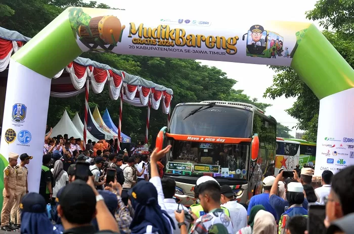 Peluncuran Mudik Gratis 2024 lalu oleh Pemprov Jatim. (Foto: Radar Surabaya)