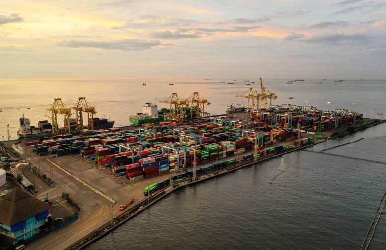 TPK Semarang Pelabuhan Tannjung Emas..
